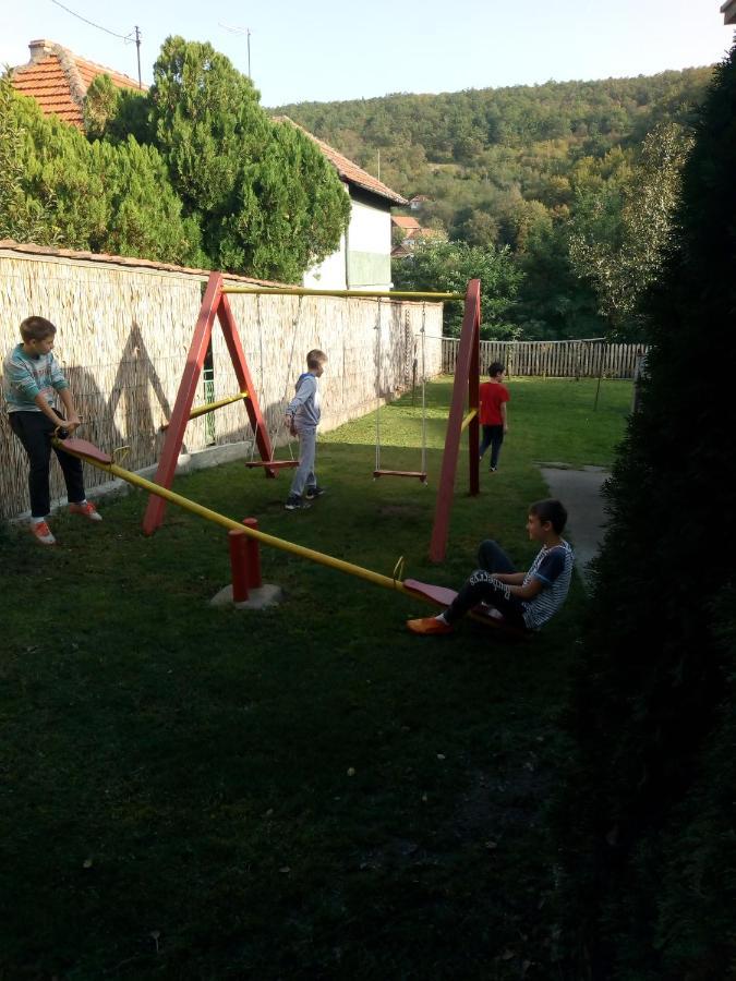 Konak Garavi Sokak Kursumlija エクステリア 写真